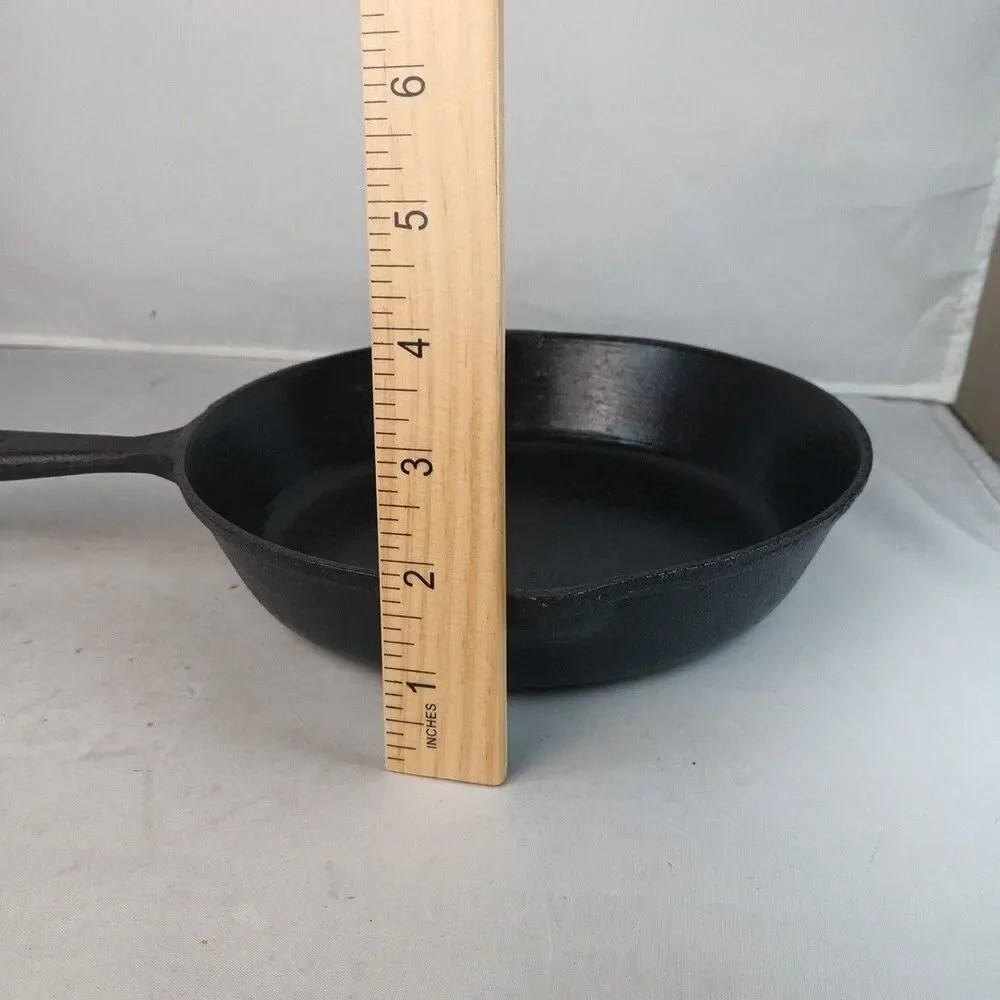 Vintage 8 Inch Cast Iron Skillet Made in Korea Flat Bottom Heat Ring Smooth